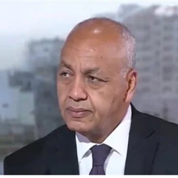 الاعلامى مصطفى بكرى 